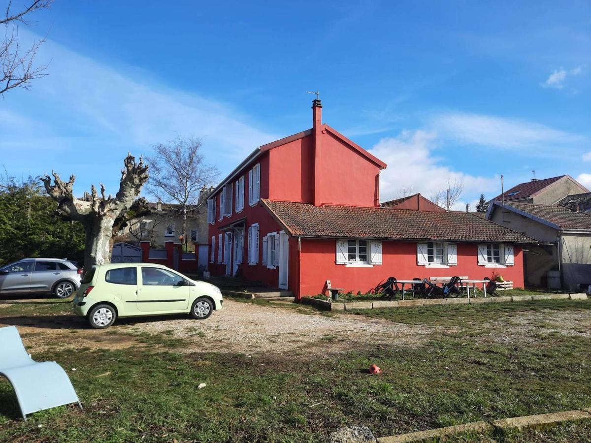 Les Lunettes D'Oyo 2 Apartment Oyonnax Exterior photo